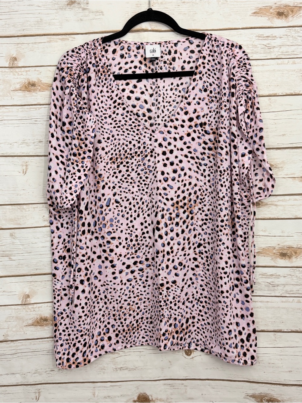 Cabi 5980 Pink Animal Print Ruched Short Sleeve Blouse Medium